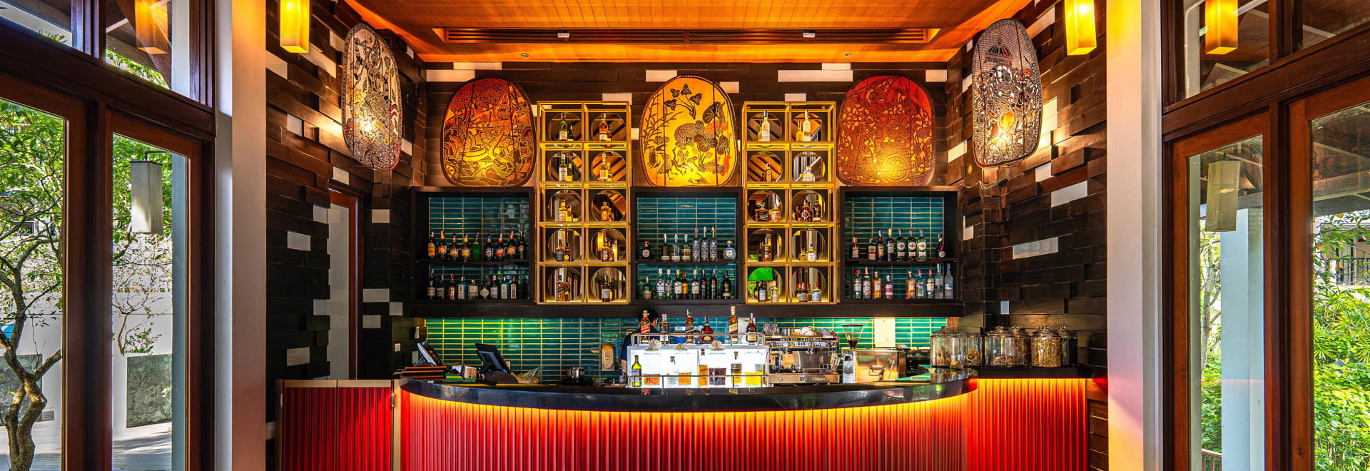 Marriott's Mai Khao Resort Bar